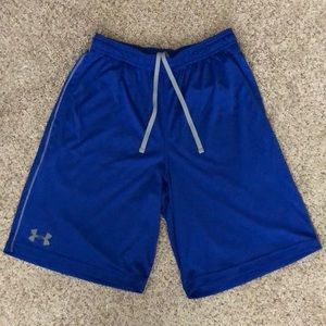 UNDER ARMOUR shorts